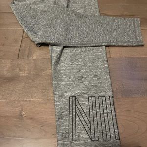 Bundle of three leggings